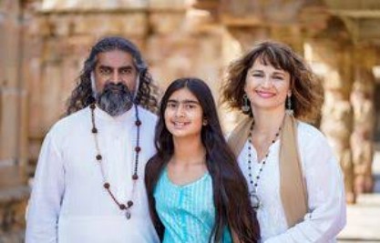 Mohanji with devotees in meditation